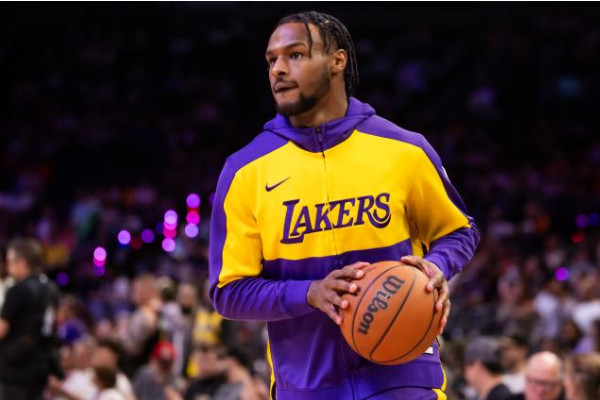 布朗尼·詹姆斯今晚去哪兒比賽？G聯(lián)賽還是NBA？